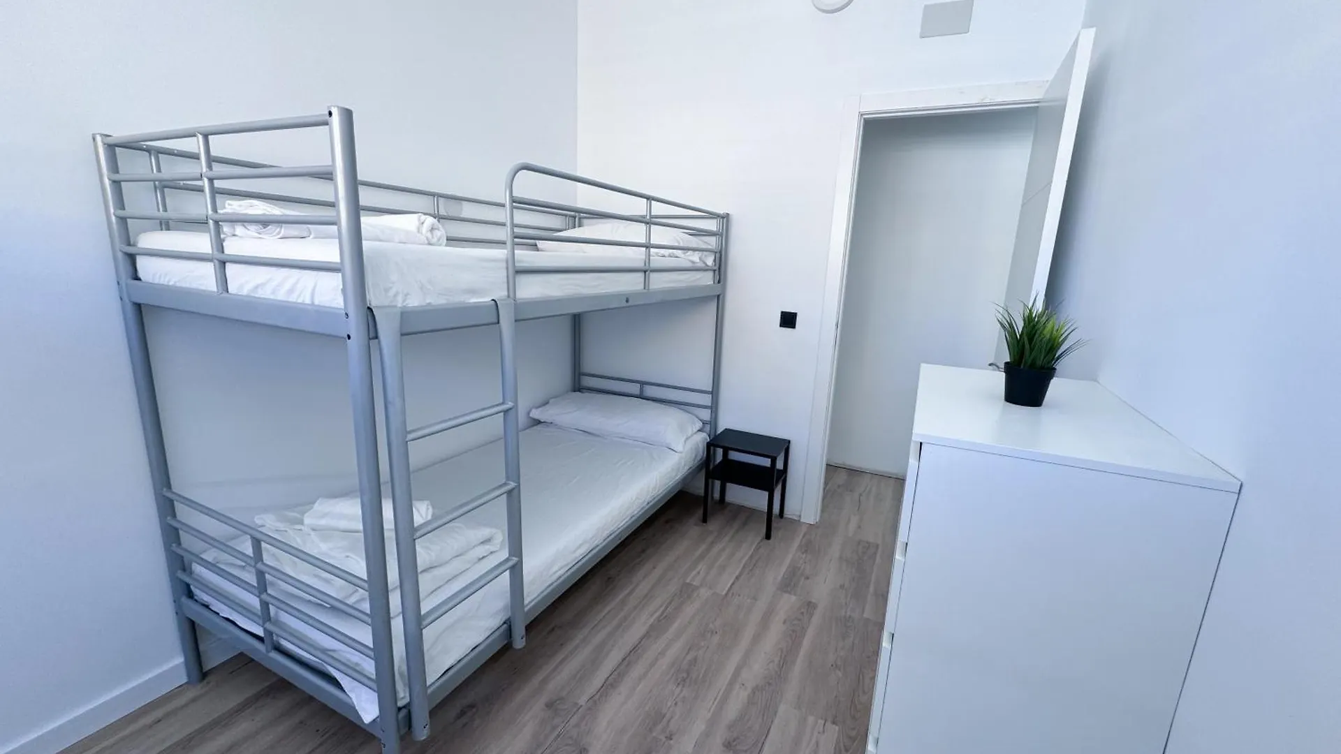 Gasthuis Muede Hostel Torremolinos Spanje
